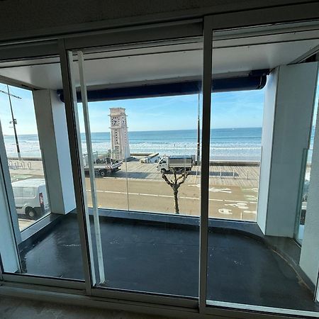 Appartement T2 Avec Balcon Et Vue Mer, 1Er Etage, Ascenseur, Tv, Cuisine Equipee - Fr-1-197-466 Les Sables-d'Olonne Ngoại thất bức ảnh