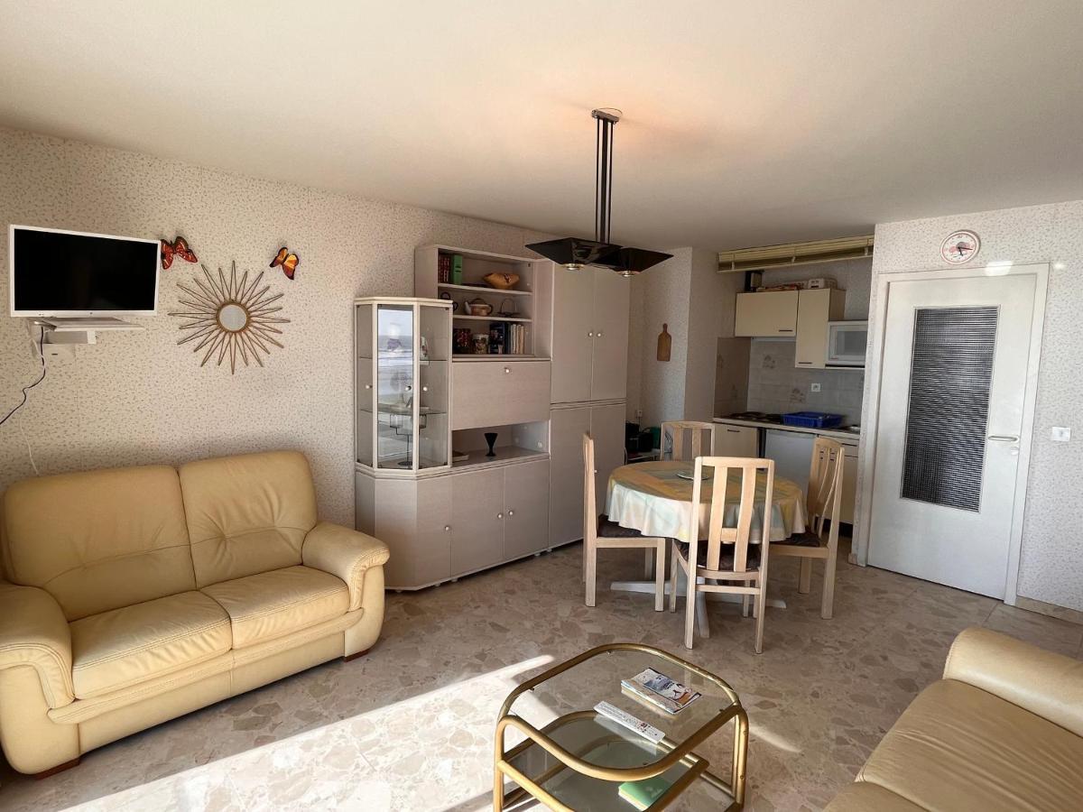 Appartement T2 Avec Balcon Et Vue Mer, 1Er Etage, Ascenseur, Tv, Cuisine Equipee - Fr-1-197-466 Les Sables-d'Olonne Ngoại thất bức ảnh