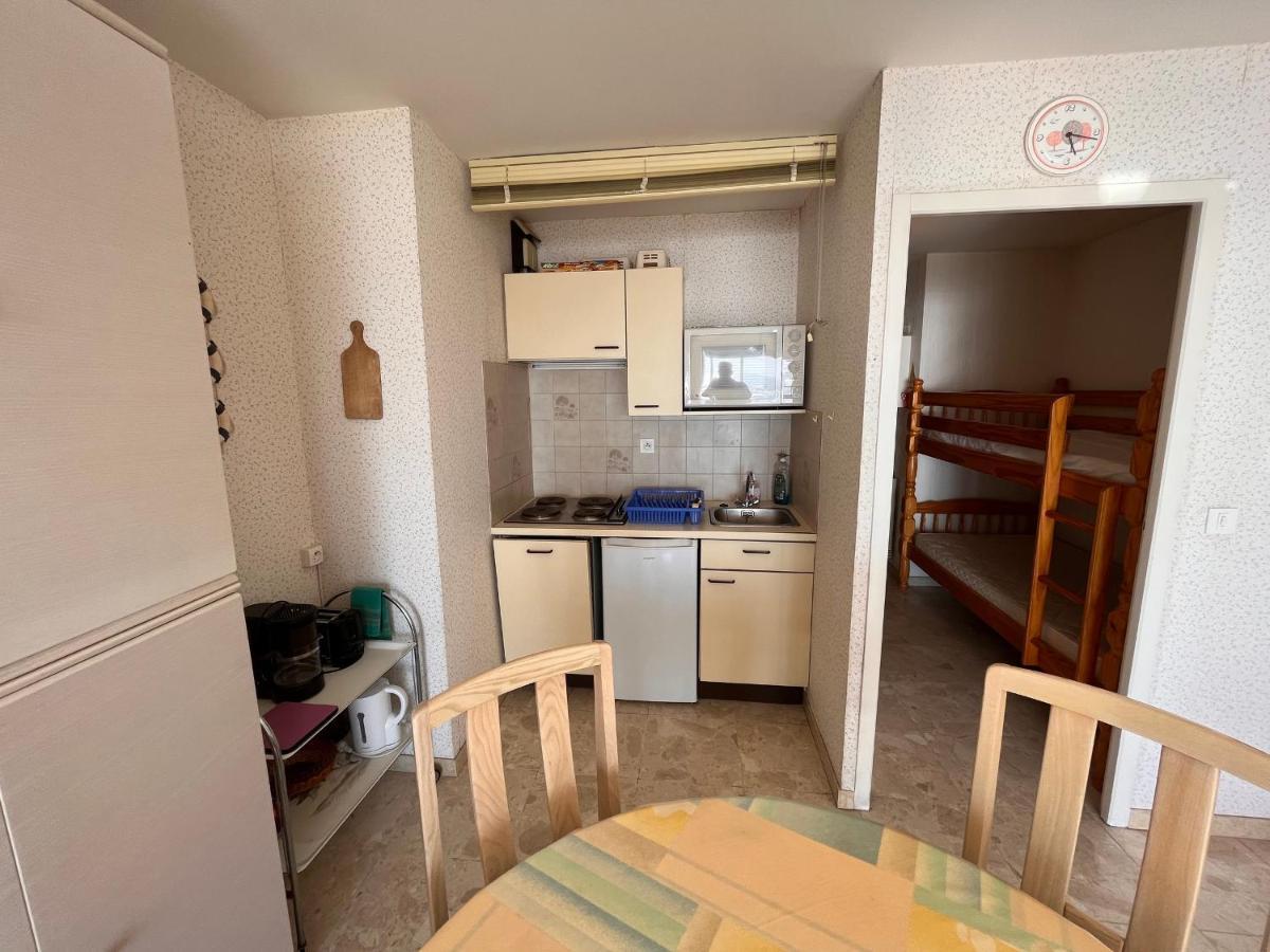 Appartement T2 Avec Balcon Et Vue Mer, 1Er Etage, Ascenseur, Tv, Cuisine Equipee - Fr-1-197-466 Les Sables-d'Olonne Ngoại thất bức ảnh